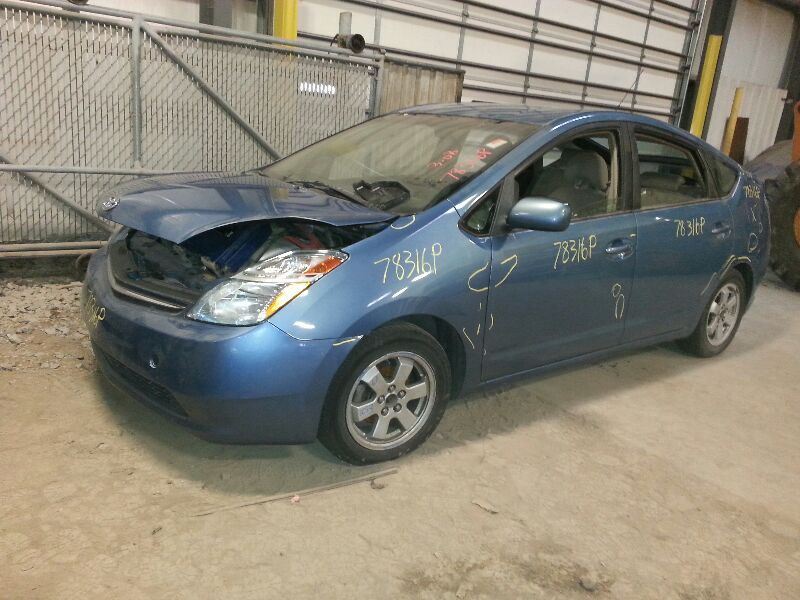 Camera/Projector Decklid Mounted Fits 06-09 PRIUS 656986
