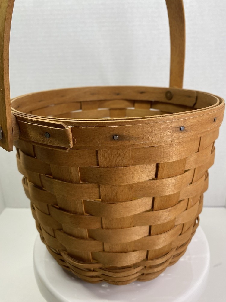 1994 LONGABERGER Classic Tall Medium Fruit Basket Swinging Handle
