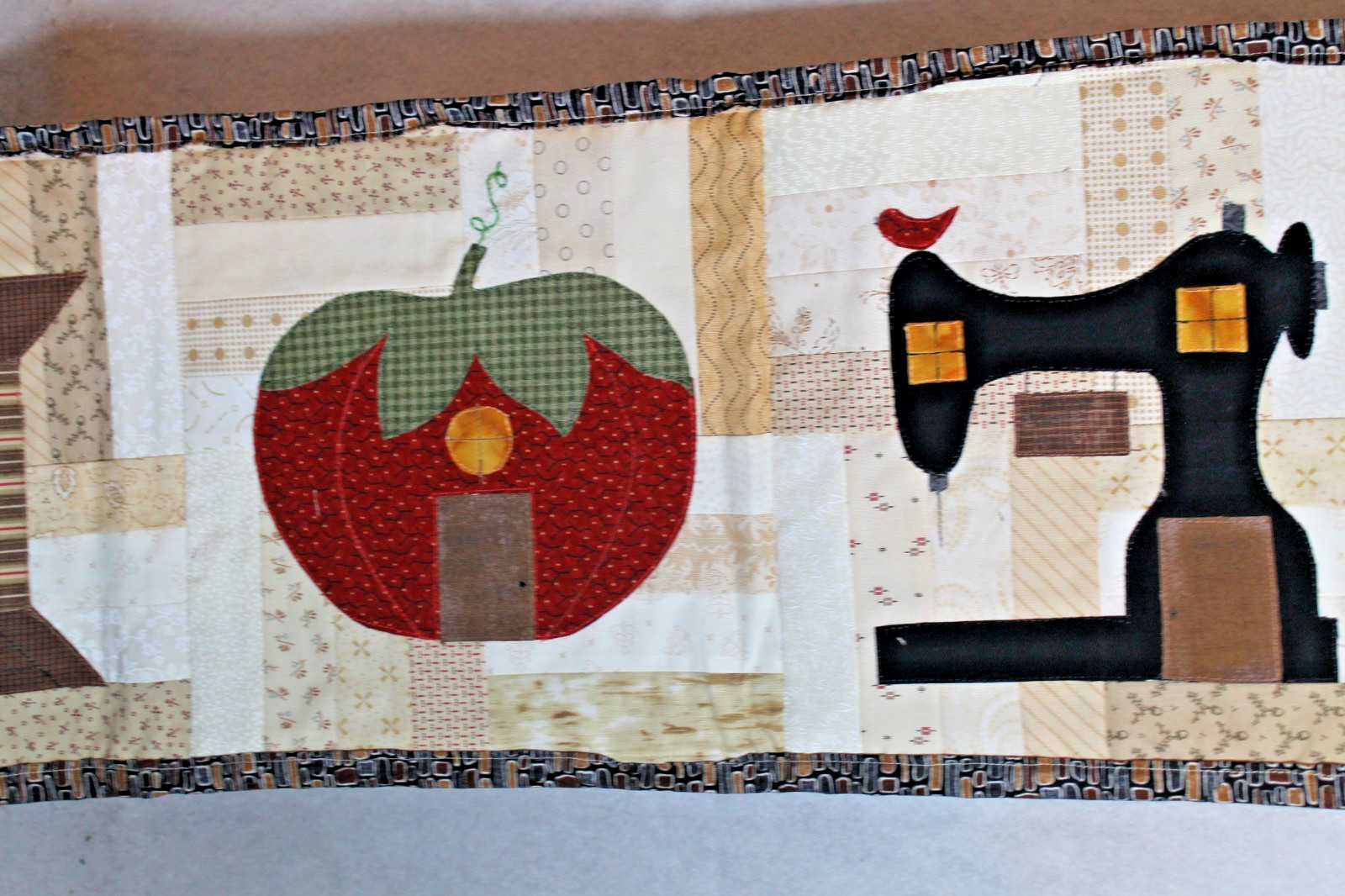 Sewing Table Runner Handmade Quilted Americana Thimble Spool Pincushion