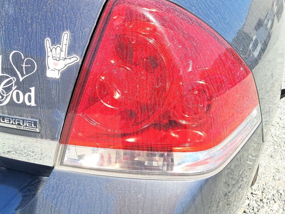 IMPALA 2011 Glove Box 4774370