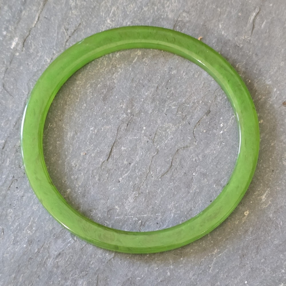 Antique Marbled Green Bakelite Catalin Translucent Bangle Thin Bracelet