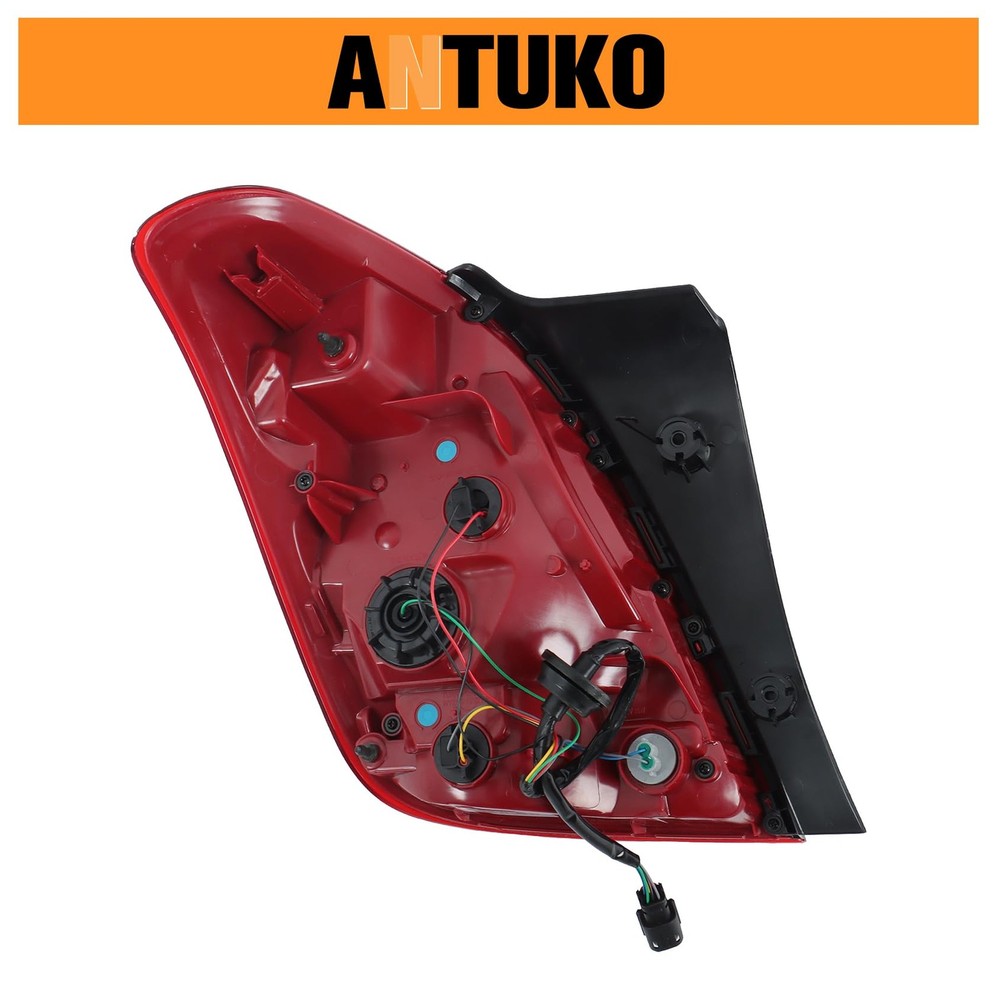 1 Pc Tail Light Rear Lamp Assembly Replacement for Trax 2017-2022 Right Side