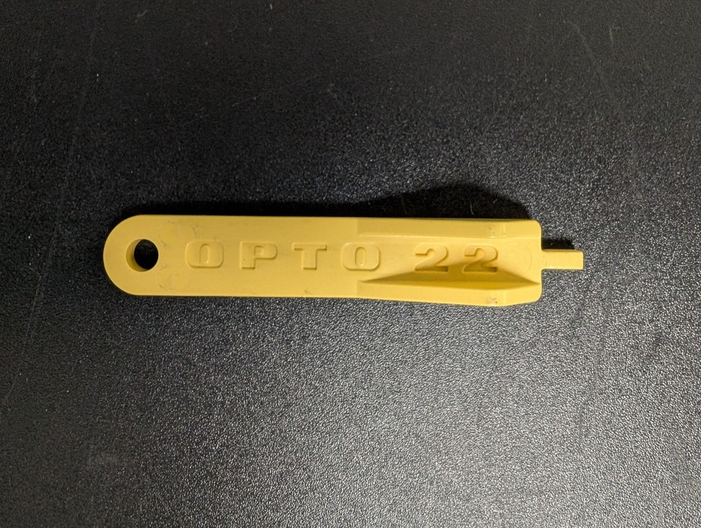 Opto 22 SNAPB8M 006468A 8 Module Rack