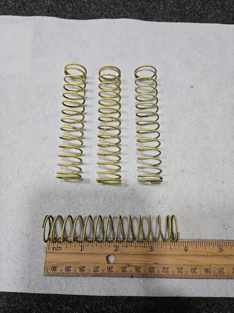 1/8 Scale Unknown Springs GOOD Condition