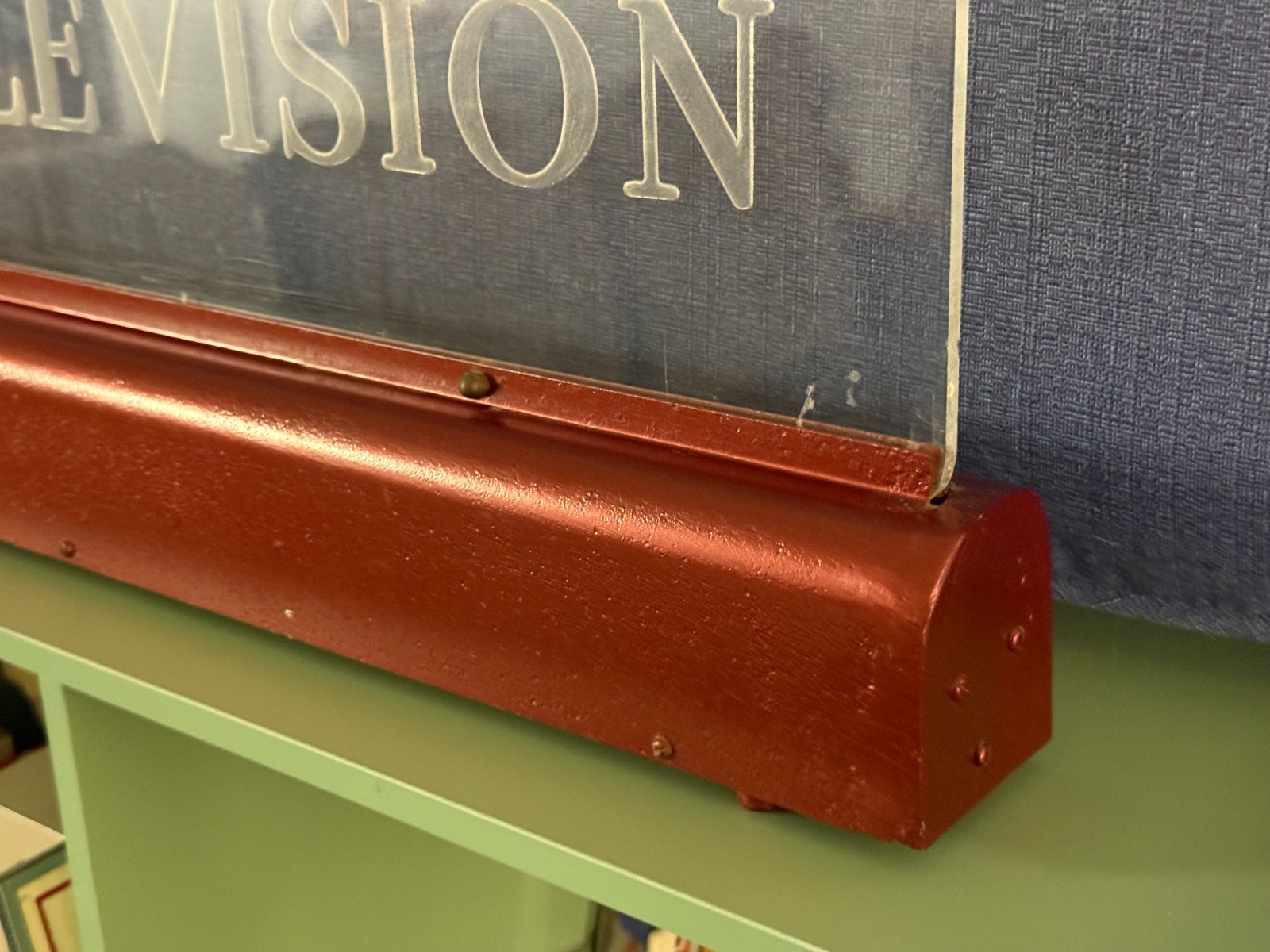 Vintage RCA Victor Radios Television Lighted Store Sign – Untested – Repainted