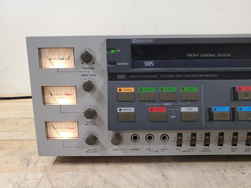 JVC Model BR-8600U Vintage Editing Deck Untested - Ejects Tape