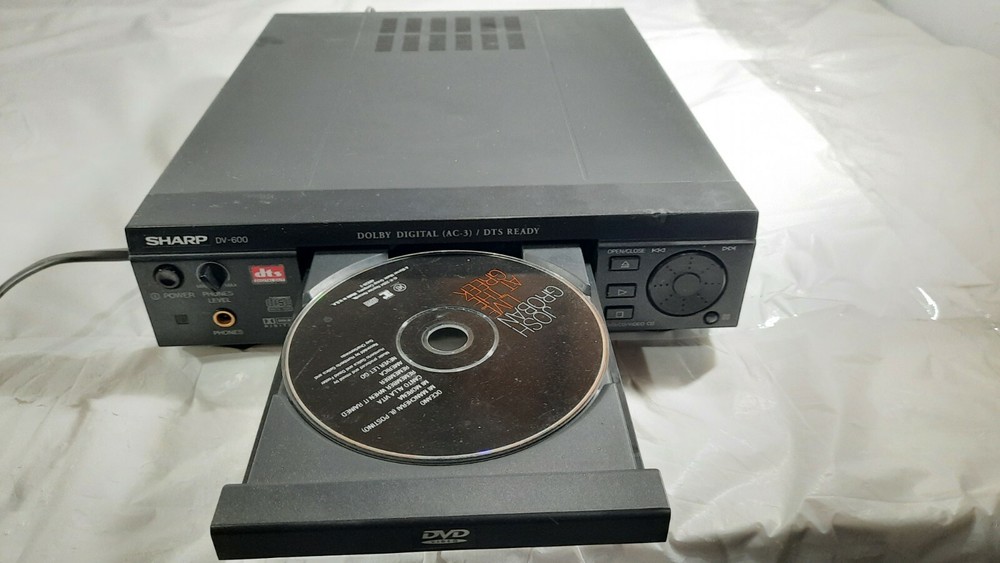 Sharp DV-600U DVD Player