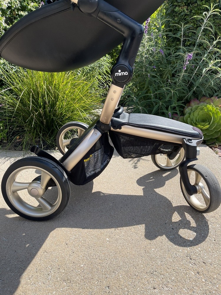 Mima Xari Stroller Black with Champagne Chassis