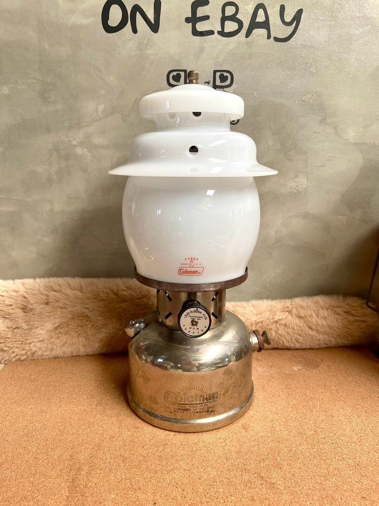 Ventilator for Coleman #237 heat resistant borosilicate glass