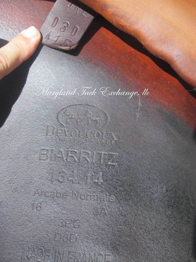 18" DEVOUCOUX BIARRITZ D3D close contact jumping saddle 3A flaps-2014 MODEL!