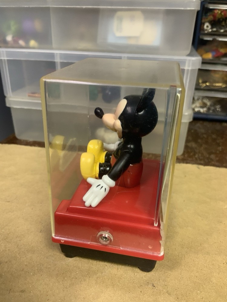 Disney Mickey Mouse Solar
