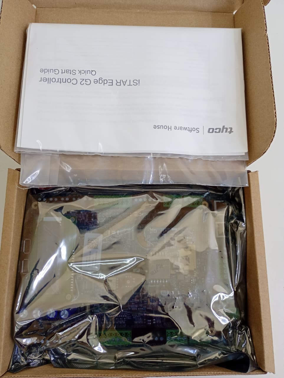 Software House / iSTAR Edge G2 door controller / GSTAR004-MBP / 651S2203027276