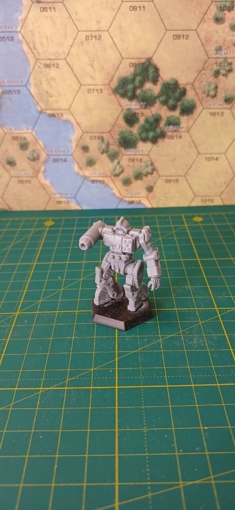 Thunder, battletech game miniature