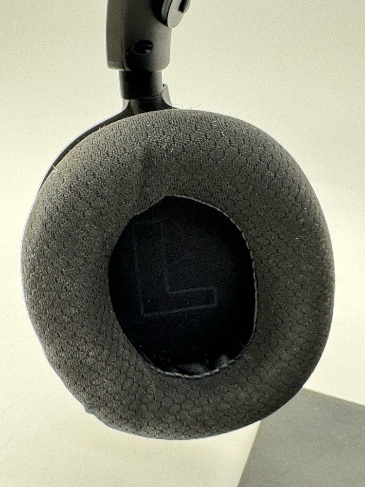 (BROKEN) SteelSeries Arctis Nova 5 Wireless Gaming Headset Bluetooth 2.4GHz