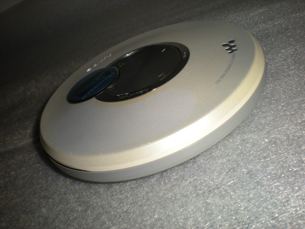 VOLUME PROBLEM READ Sony D-EJ250 Walkman Portable CD Player Personal Stereo