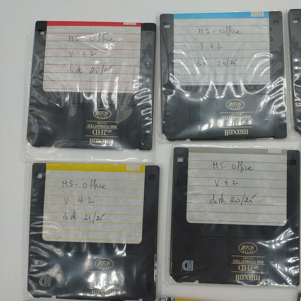 Maxell 13 Double Sided MF 2HD 3.5" High Density Micro Floppy Disk Formatted IBM