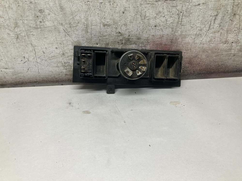 Volvo VNL IGNITION Dash Panel - Used