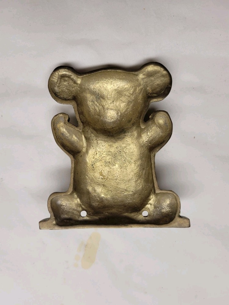 Vintage teddy bear solid brass key hanger wall decoration BEAR Nice!