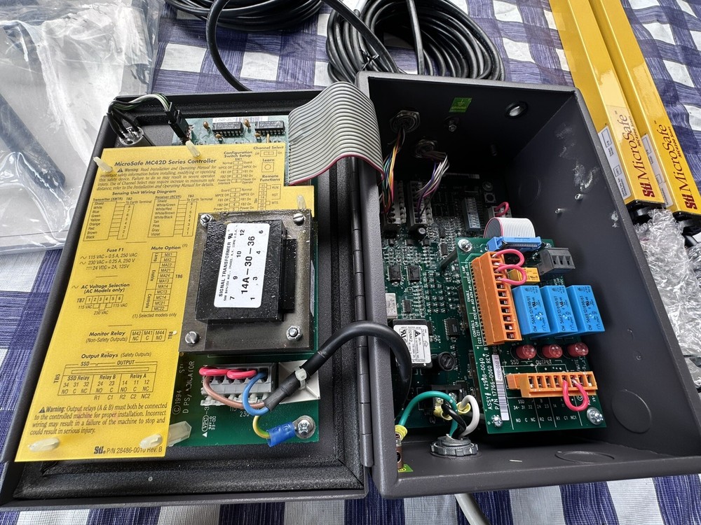 OMRON MC42D-2-AC / MC42D2AC