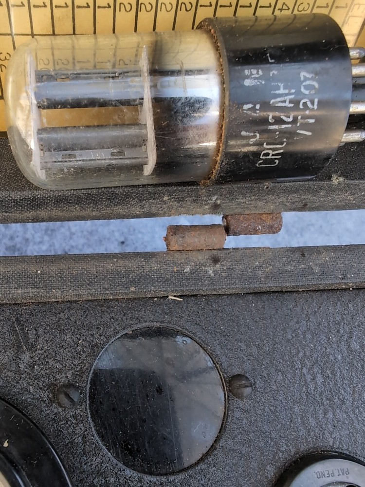 tube tester Dayrad With Tubes