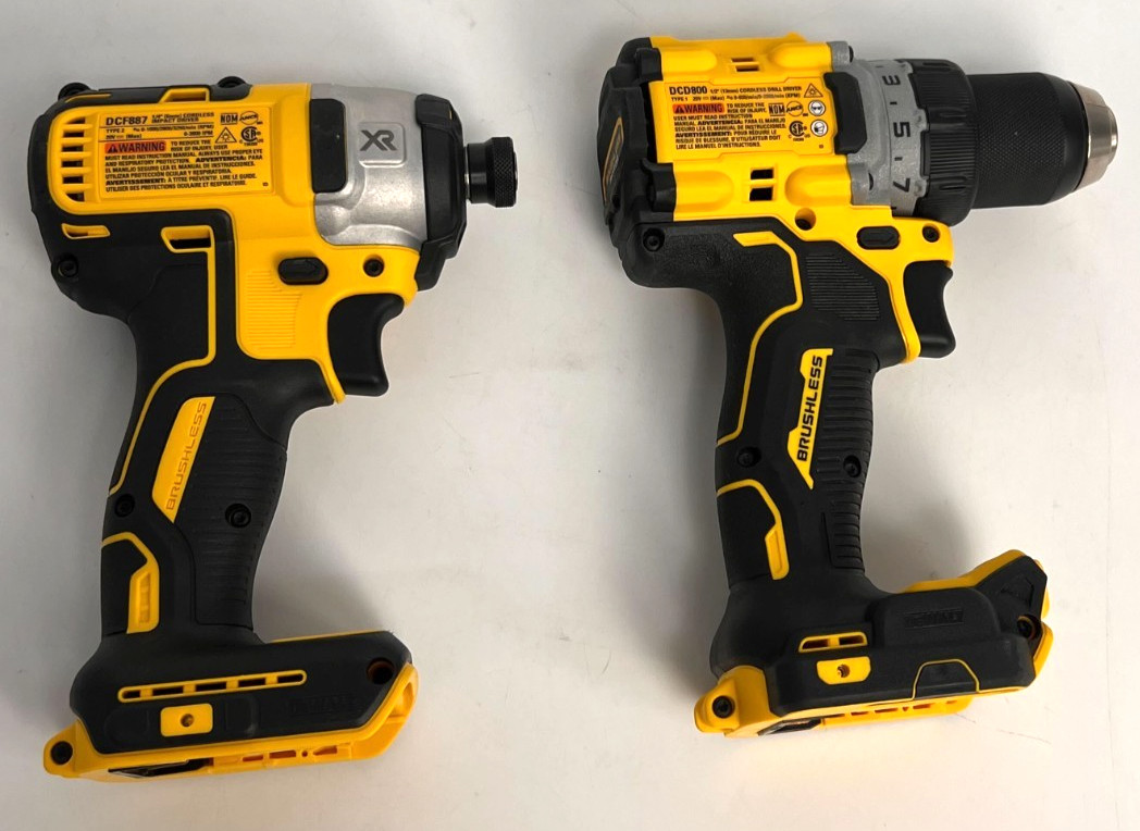 [Used] (DCK248D2) DeWALT 20V XR Brushless Drill & Impact Driver Combo Kit