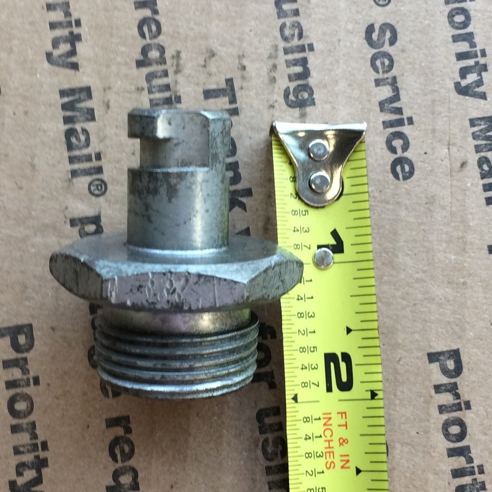 Greenlee Draw Stud Knockout Punch Radio Chassis Knockout