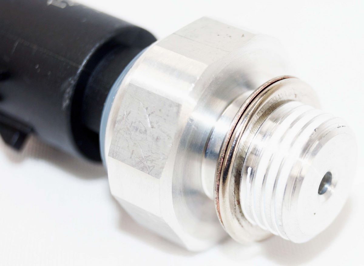 1x Genuine OEM ACDelco 213-4411 Engine Oil Pressure Sensor GM 12673134 12621234