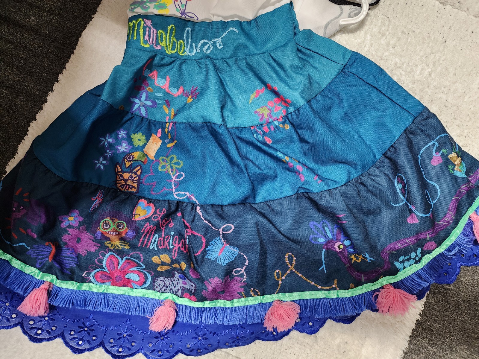 Disney Encanto Mirabel Madrigal Dress Sz 3-10 Costume Dress w/btn NWT SHIPS FREE