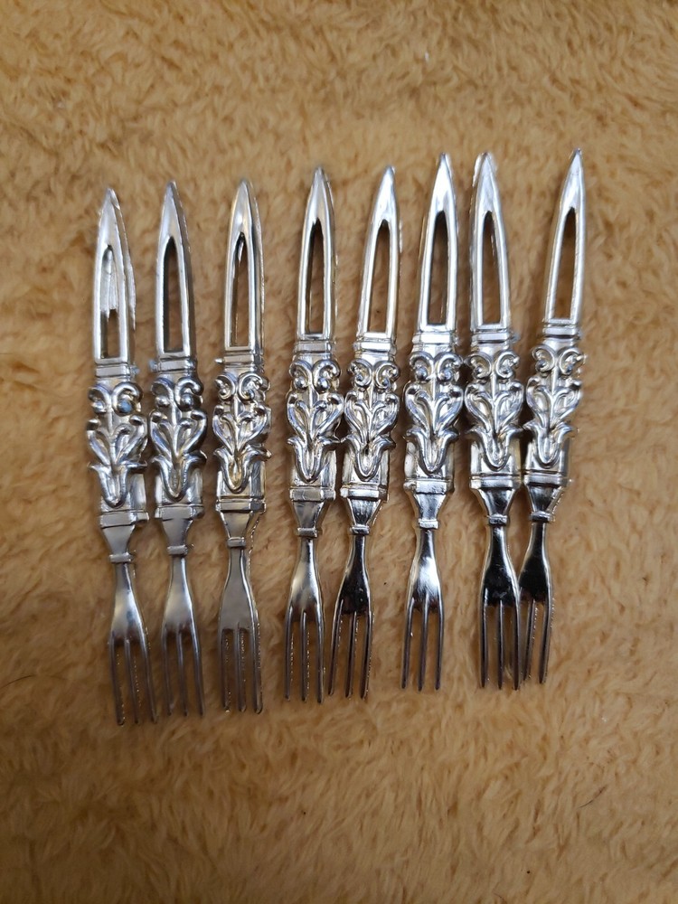 Tiny Snack Picks Set (8) Silver Plastic 3.5" MCM
