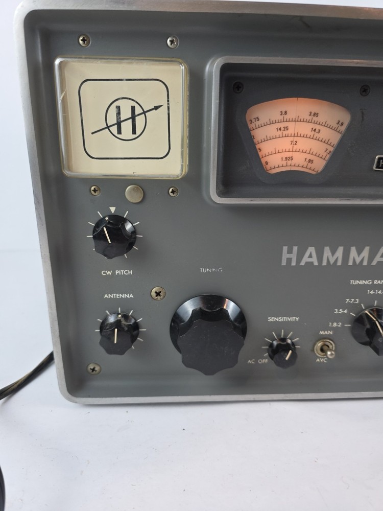 HAMMARLUND HQ-110 Communications