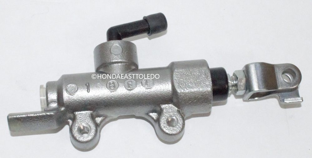 Honda OEM Rear Brake Master Cylinder Assy 2003-2008 VTX1800 C 43510-MCH-016