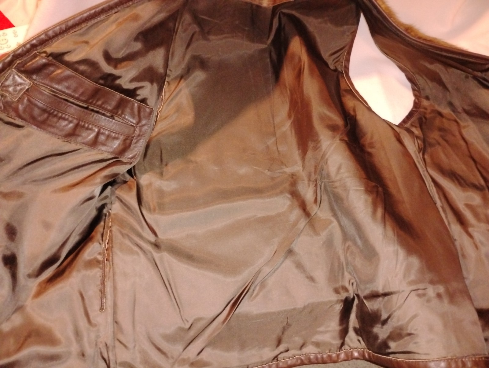 VINTAGE MENS MINK FUR VEST DEER ANTLER TAXIDERMY MOUNTAIN MAN MANCAVE HUNTER HTF