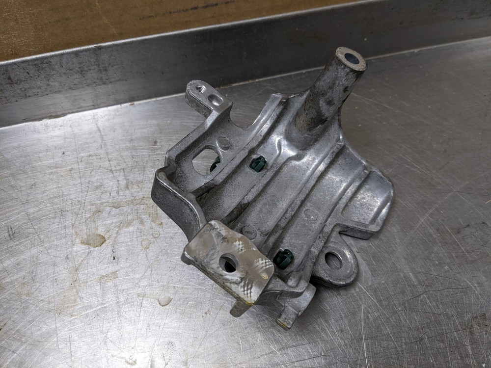 Accessory Bracket For 16-19 Acura ILX 2.4
