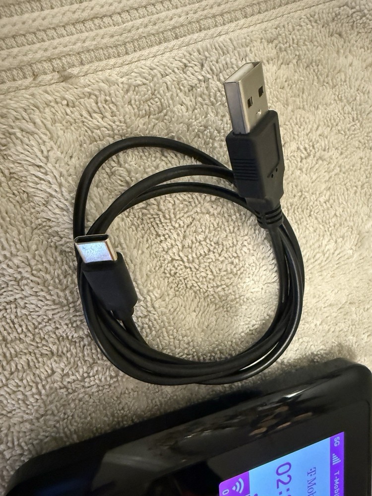 💙T-Mobile 5G Hotspot D53 Mobile Hotspot - Black