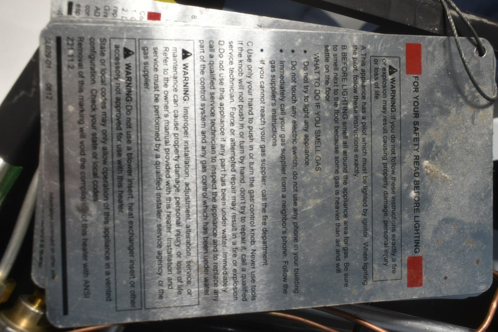 Propane gas fireplace insert. Style selections with logs