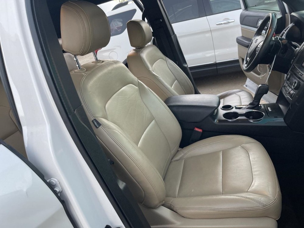 Camera/Projector Camera Rear Fits 16 EXPLORER 1014611