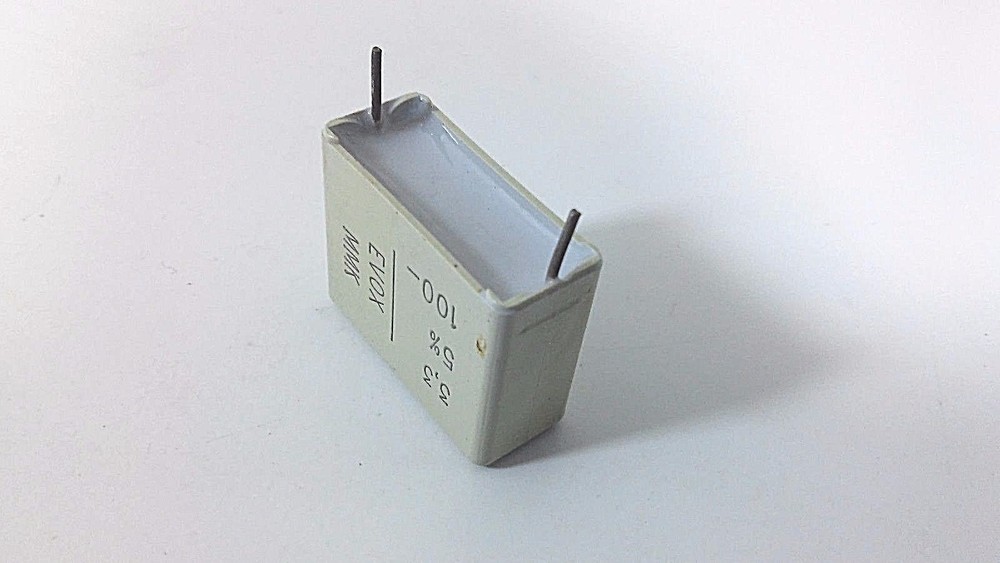 1 Pcs Capacitor EVOX MMK Metallized Polyester 3.3 5% 100V New