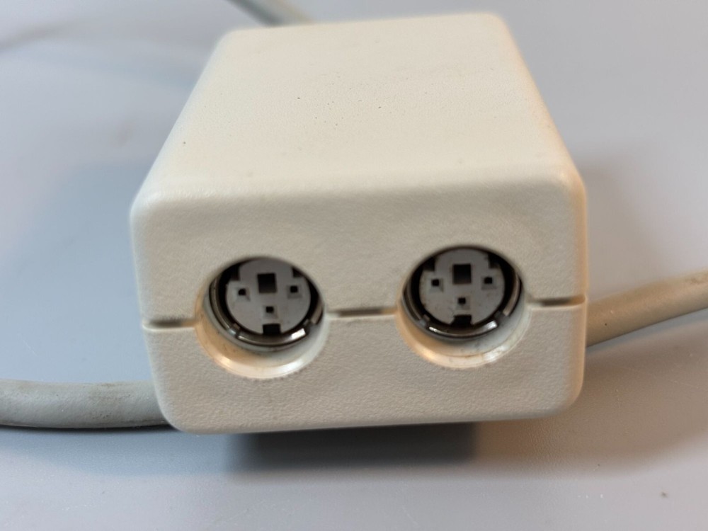 Apple 590-0565-A LocalTalk Network Adapter DIN-8