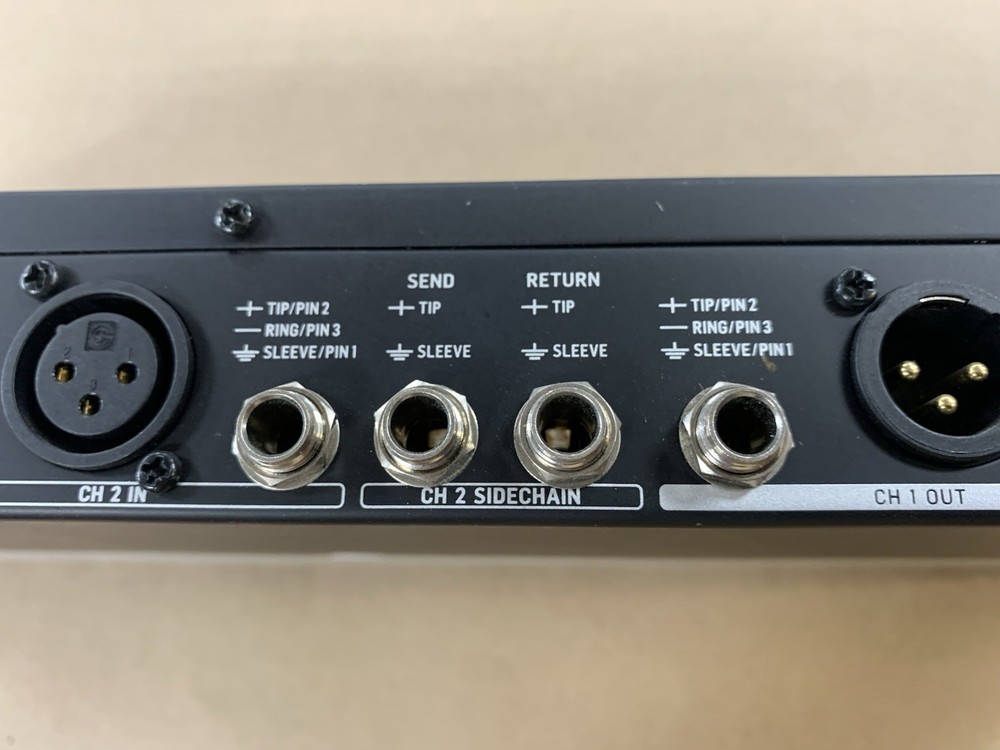 Behringer MDX2600 Audio Interactive Compressor Dynamics Processor Composer-XL