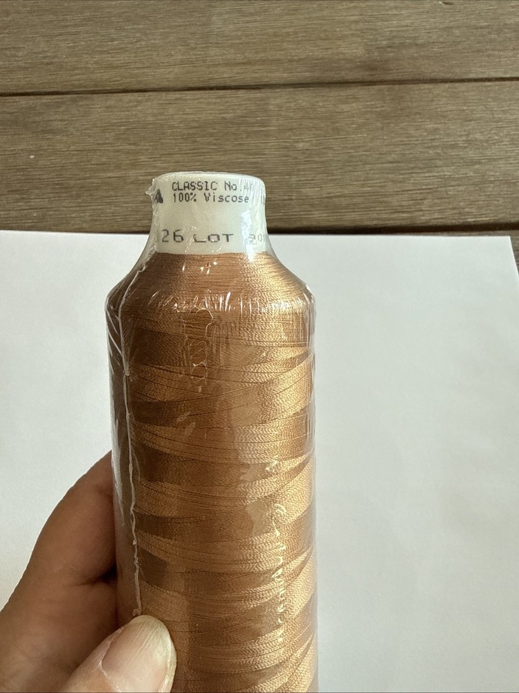 🧵madeira embroidery thread #1126 100% Viscose 🪡