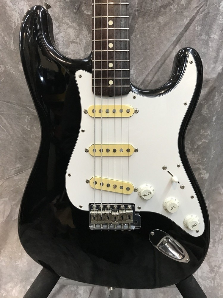 Fender Japan ST62-50