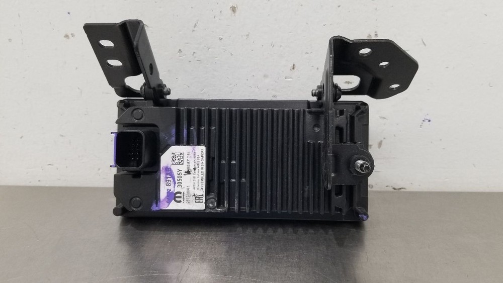 22 DODGE RAM TRX 1500 FRONT FACING CAMERA WINDSHIELD MOUNTED 4672891AB