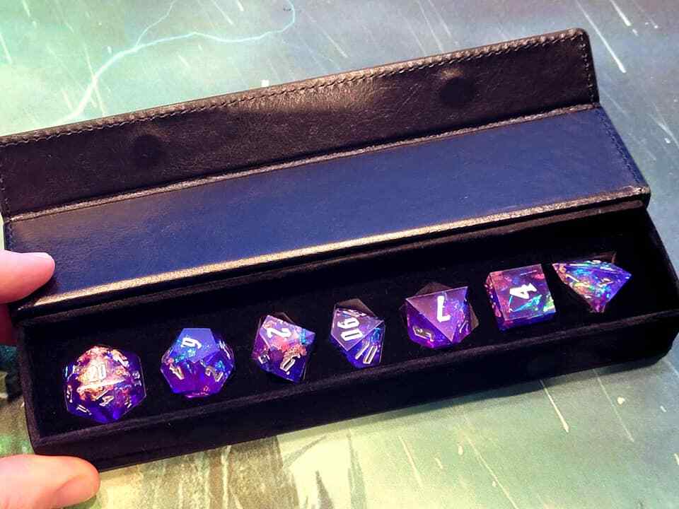 Deep Purple Cosmos Sharp Edged 7 Dice Set Poly RPG DnD Dungeons Dragons AD&D