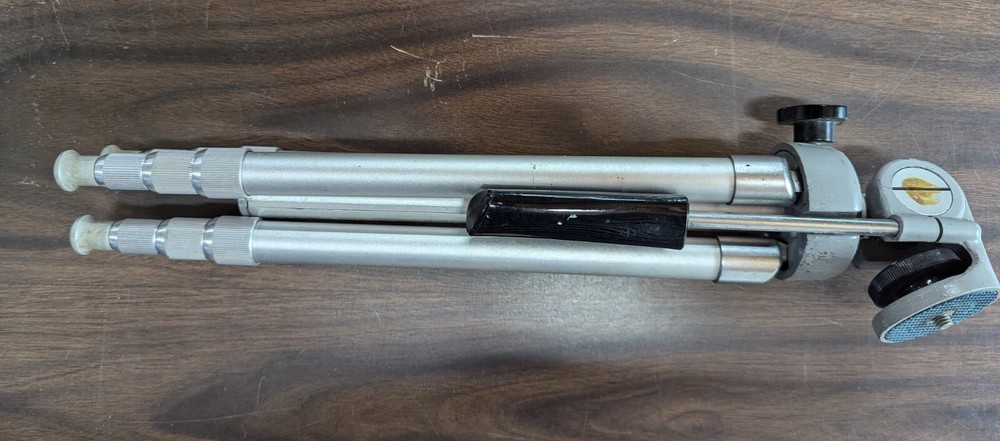 Aluminum Telescoping Camera Tripod