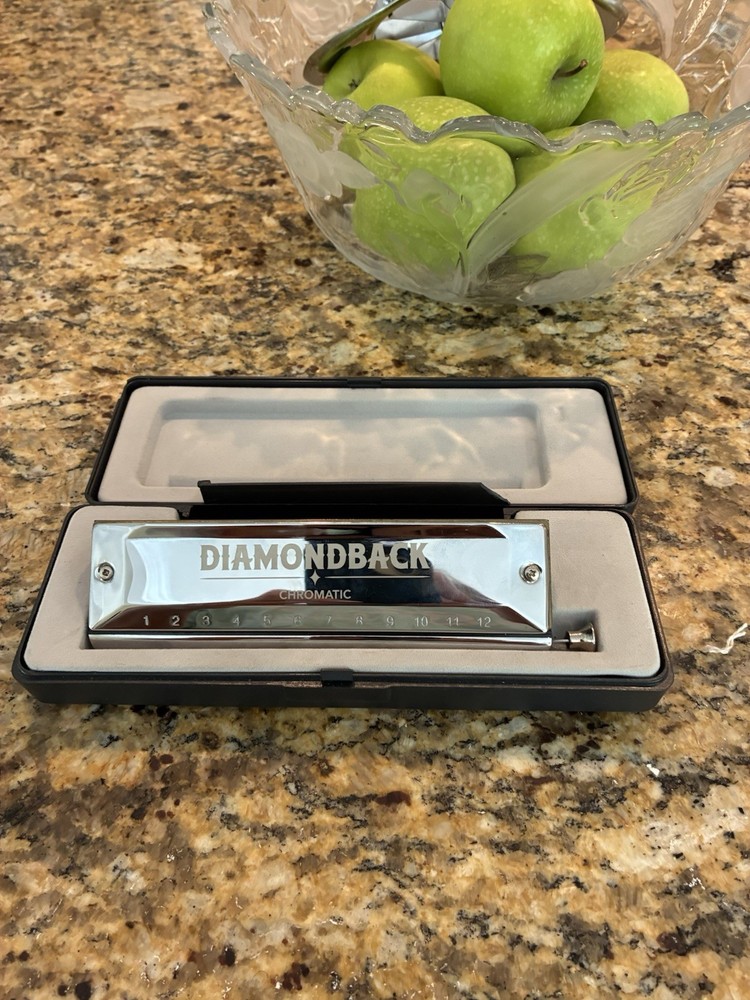 Silver Creek Diamondback Chromatic Harmonica