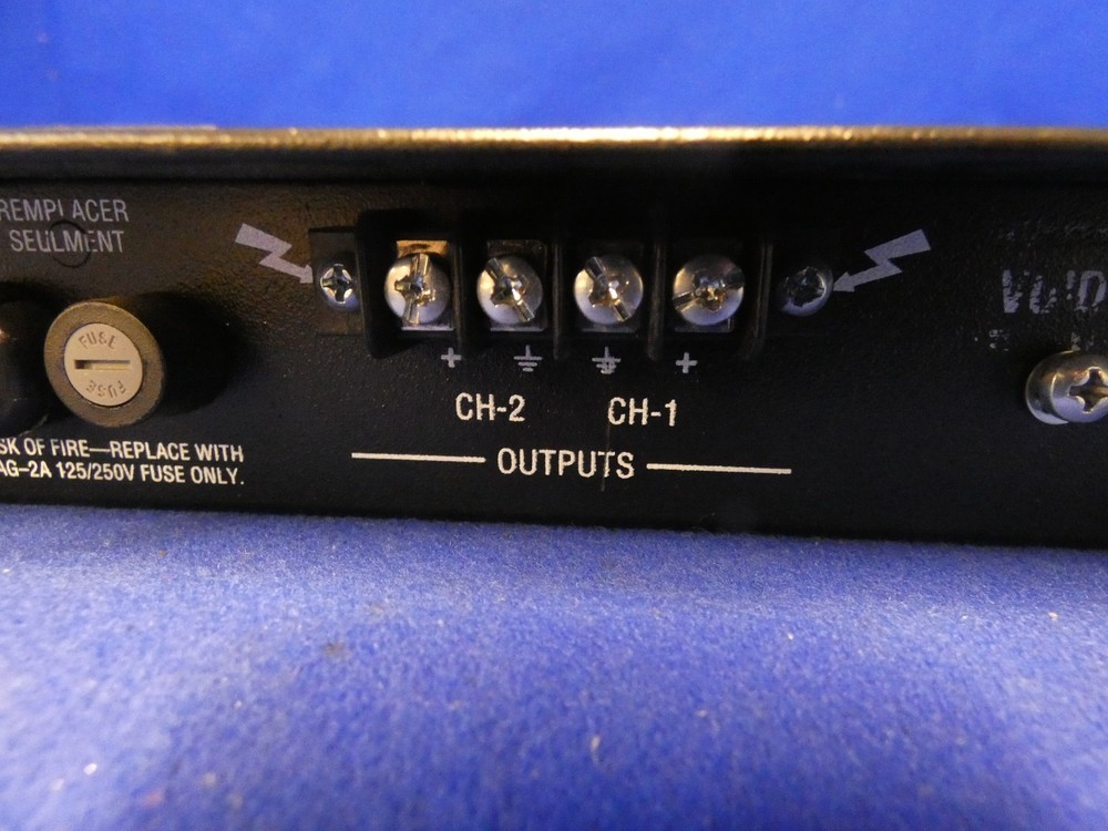 Crown D-75A Two Channel Power Amplifier (Tested-Working)