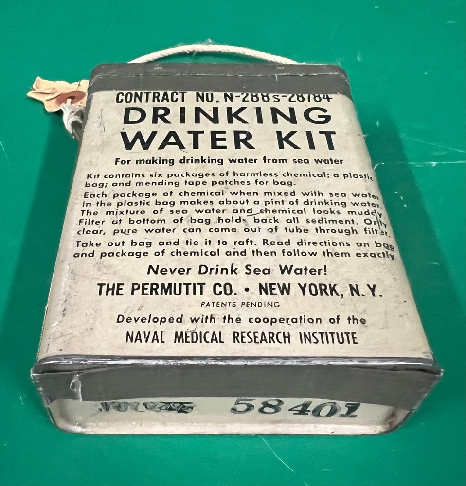 1944 US NAVY Bu AERO DRINKING WATER KIT