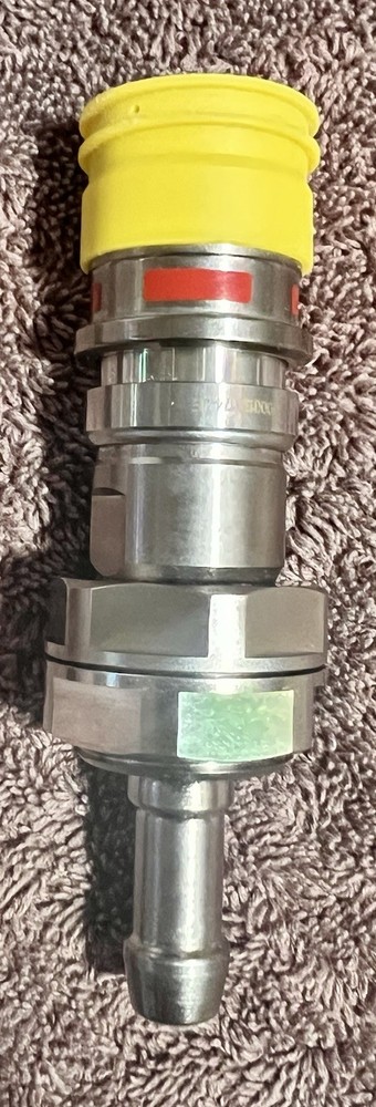 Stäubli SPSCG06.2810/JE/KR quick-release coupling socket