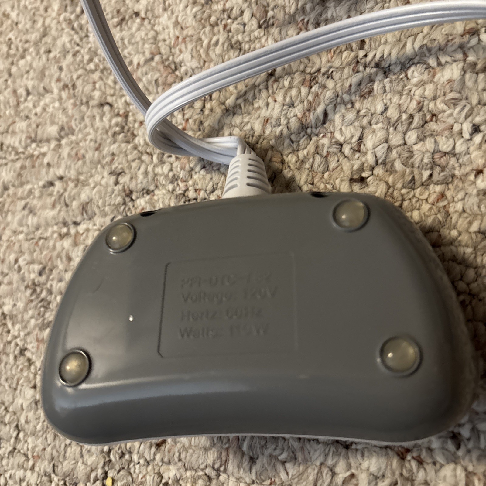 Serta PFI-DTC-TB2 Electric Blanket Controller 3 Prong Remote powers on