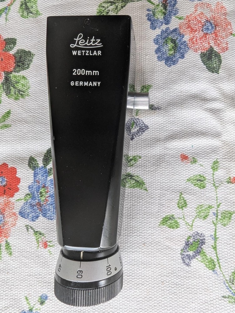 Leica  200mm  Finder Leitz Wetzlar